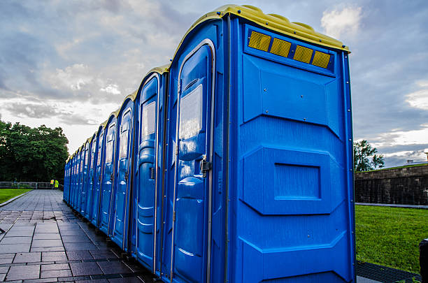 Best Porta potty delivery and setup  in Marysville, MI